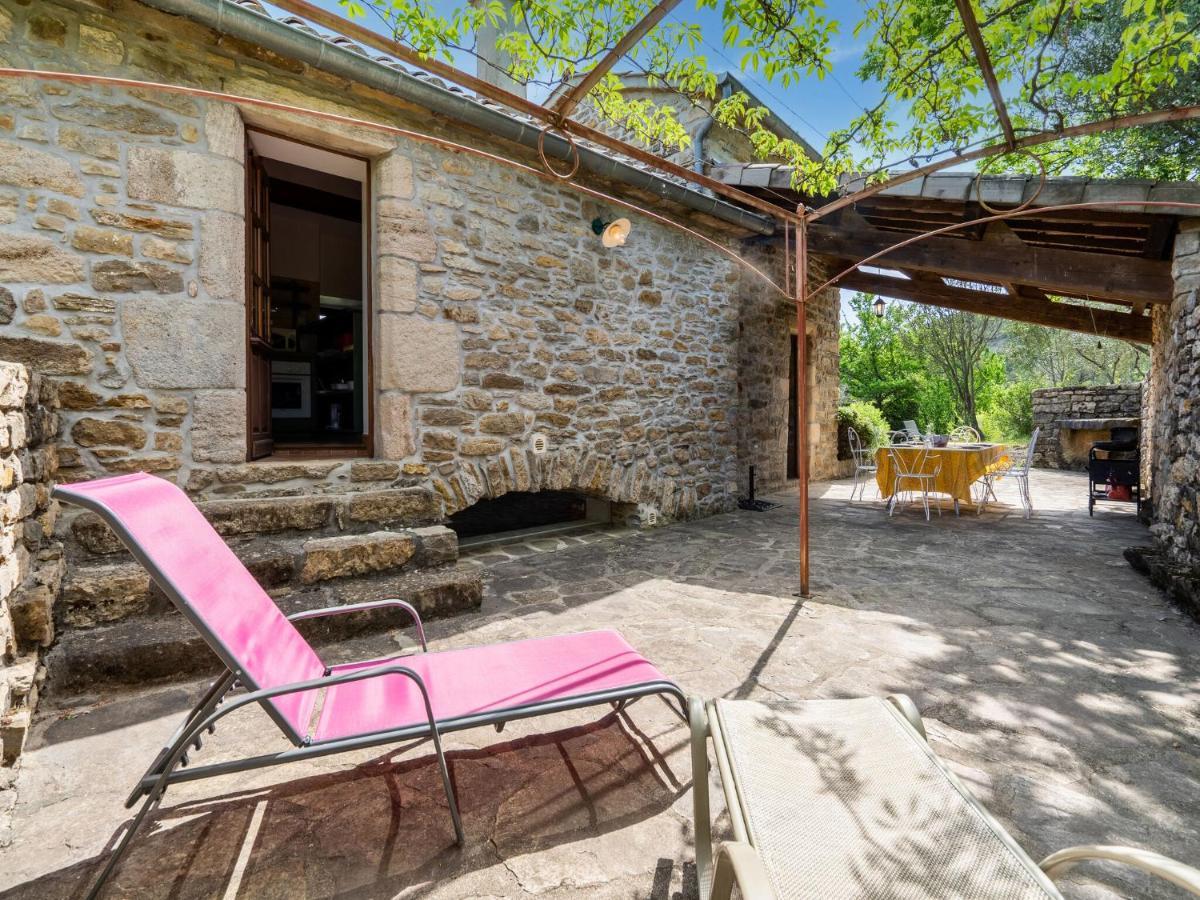 Classy Holiday Home In Les Vans With Pool Chambonas Extérieur photo